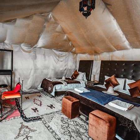 Overnight Luxury Camp 梅尔祖卡 外观 照片
