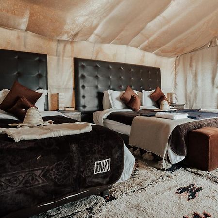 Overnight Luxury Camp 梅尔祖卡 外观 照片