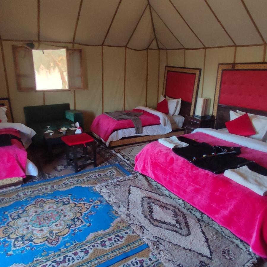 Overnight Luxury Camp 梅尔祖卡 外观 照片