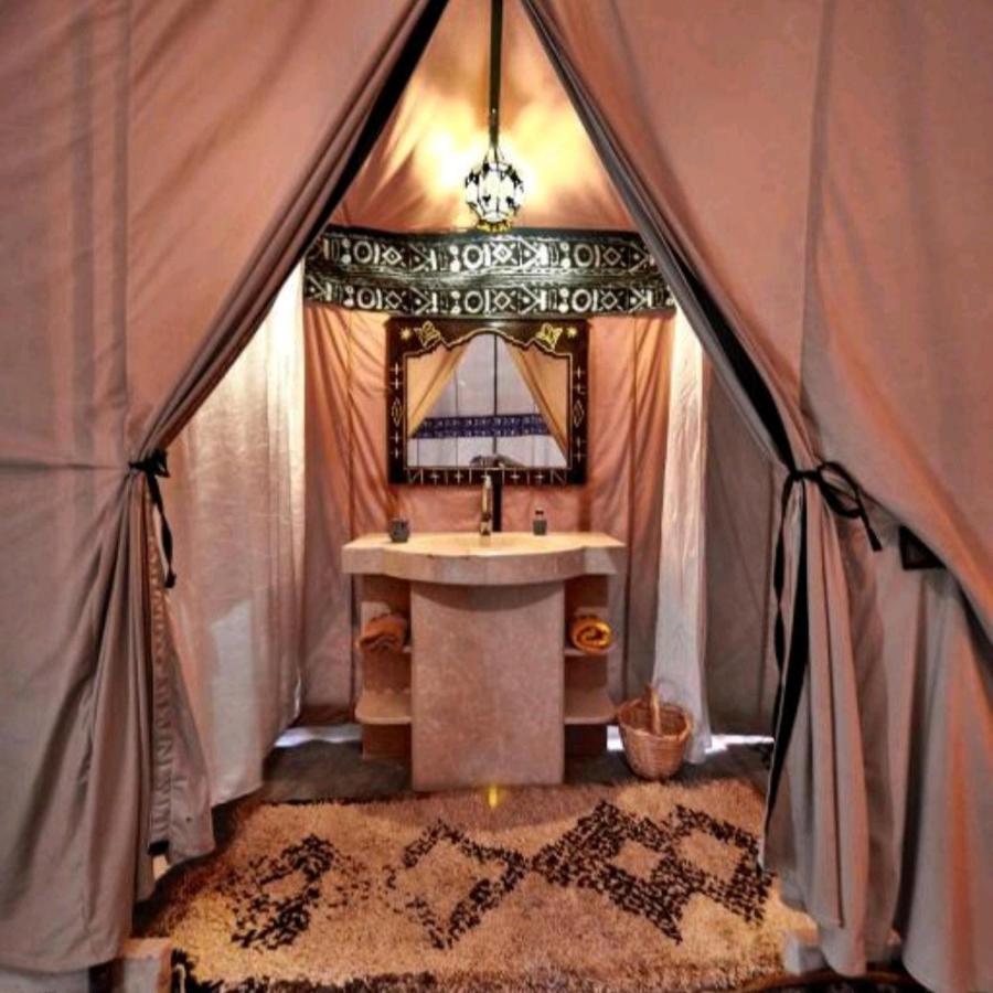 Overnight Luxury Camp 梅尔祖卡 外观 照片