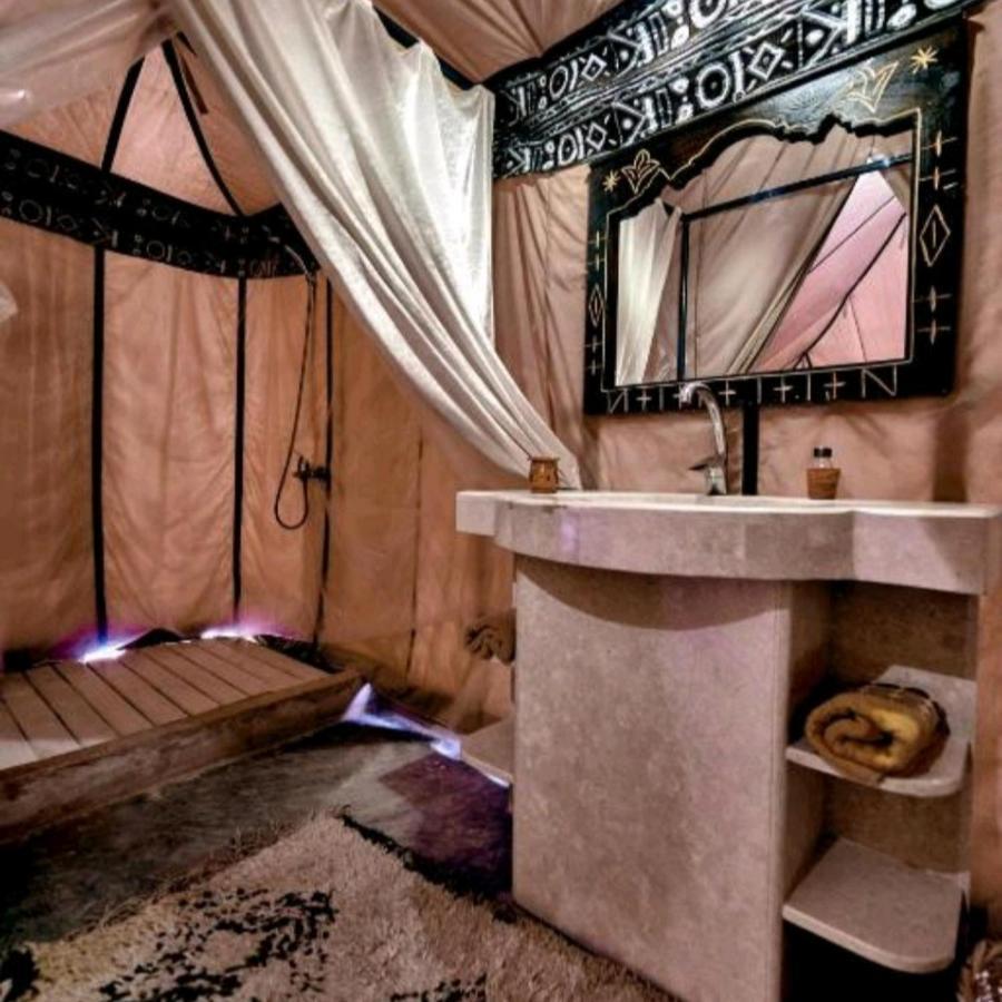 Overnight Luxury Camp 梅尔祖卡 外观 照片