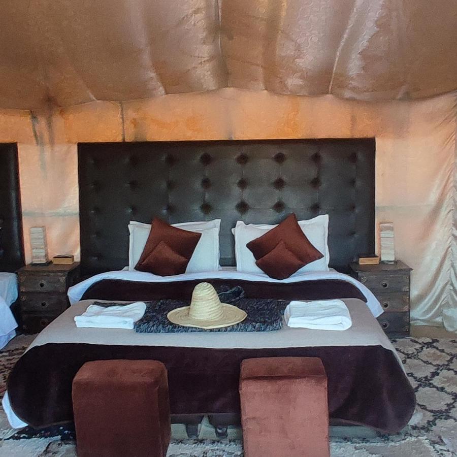 Overnight Luxury Camp 梅尔祖卡 外观 照片