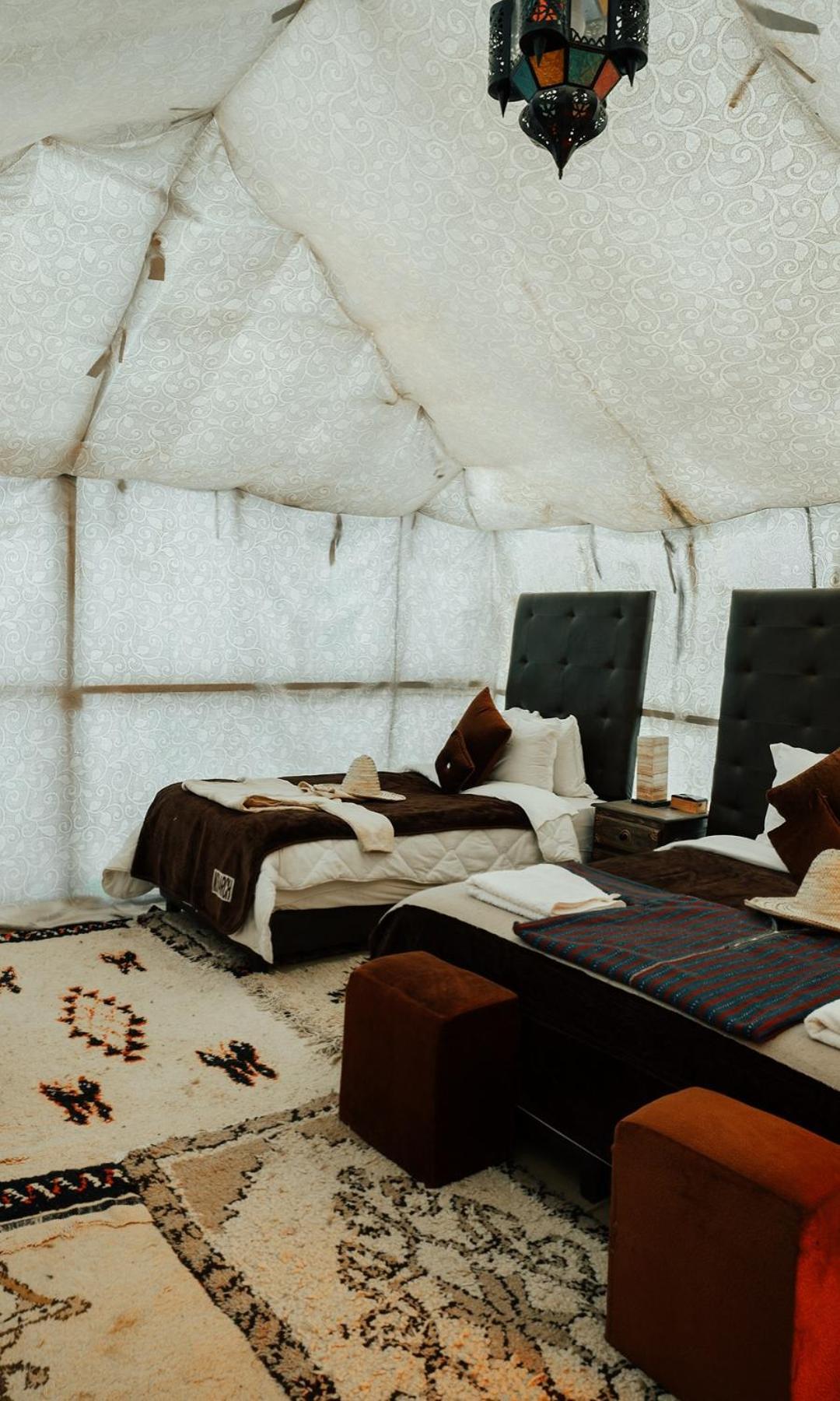 Overnight Luxury Camp 梅尔祖卡 外观 照片